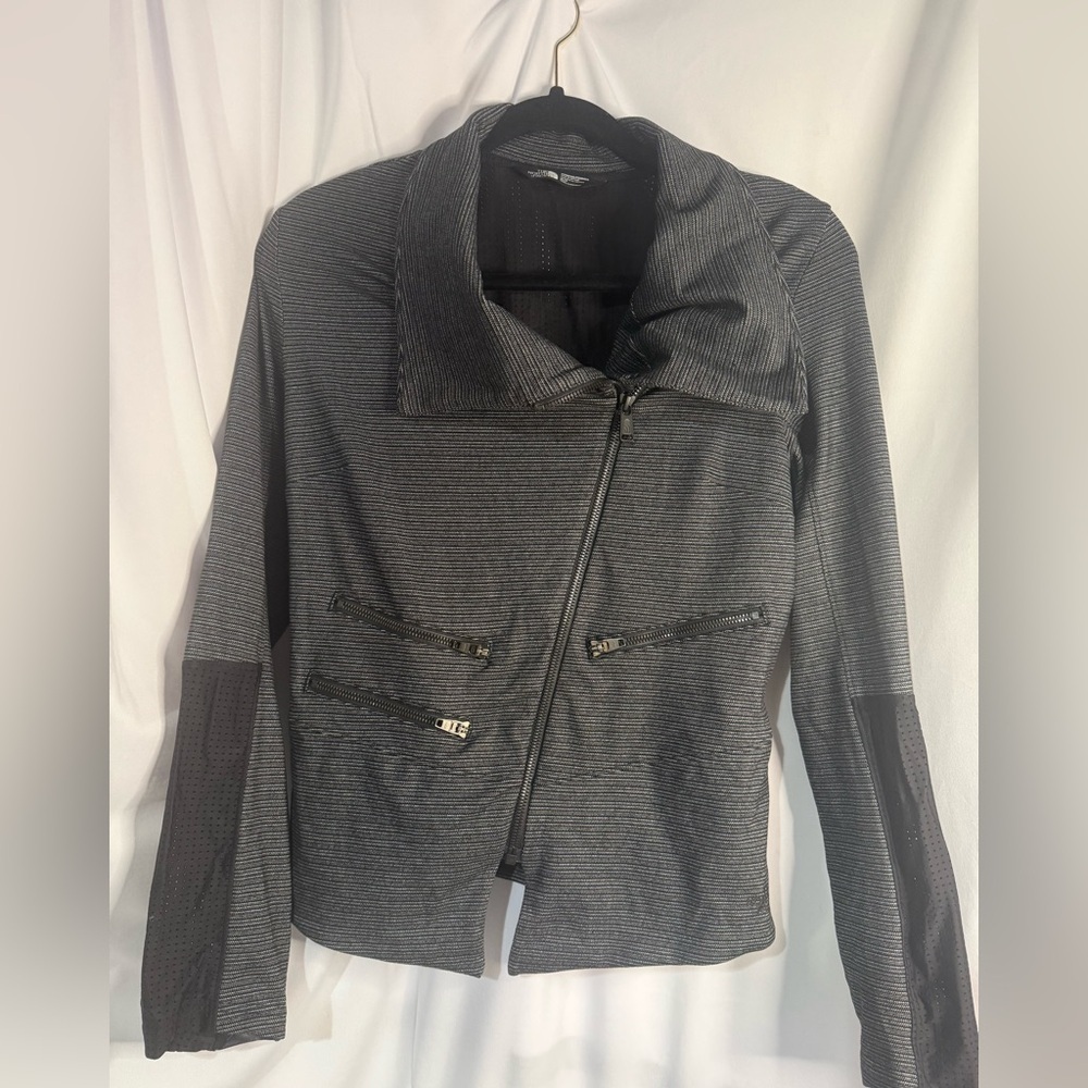 The North Face Women’s Perfect Core Moto Jacket Striped Black Gray - Picture 1 of 5